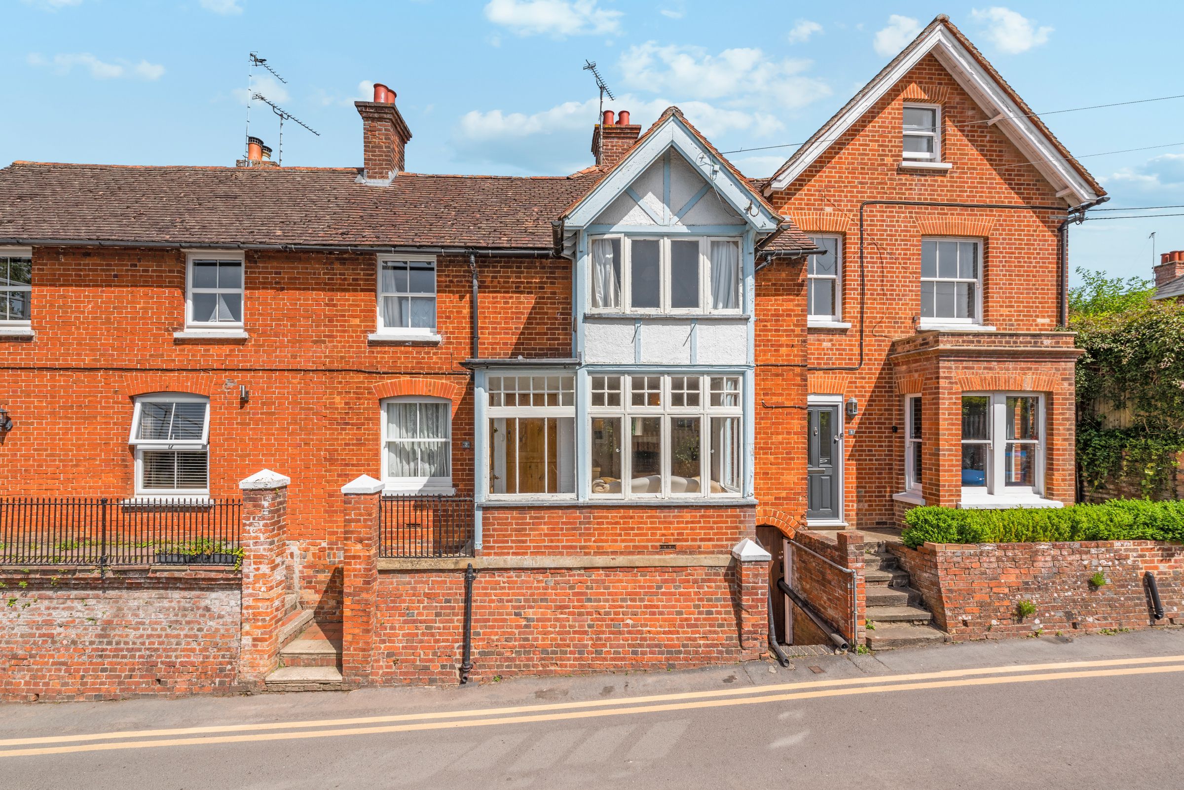 3 bed terraced house for sale in The Croft, Hungerford RG17 Zoopla