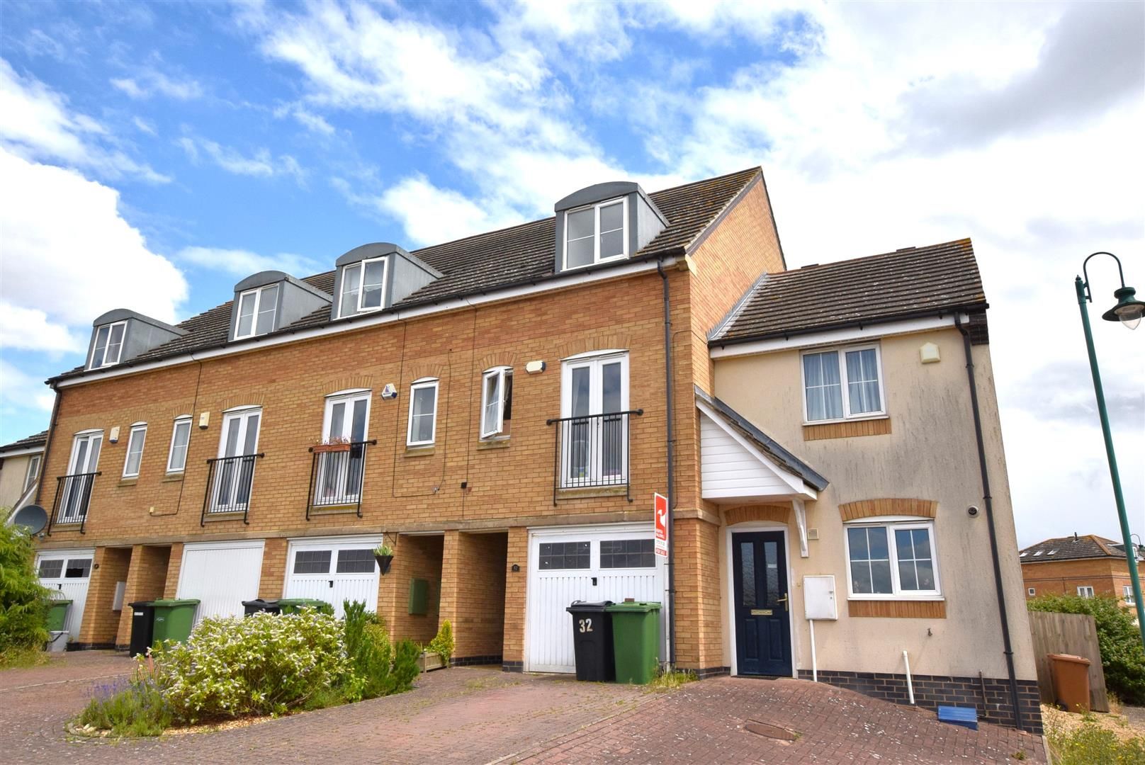 3 bed town house for sale in Beaumont Way, Hampton Hargate