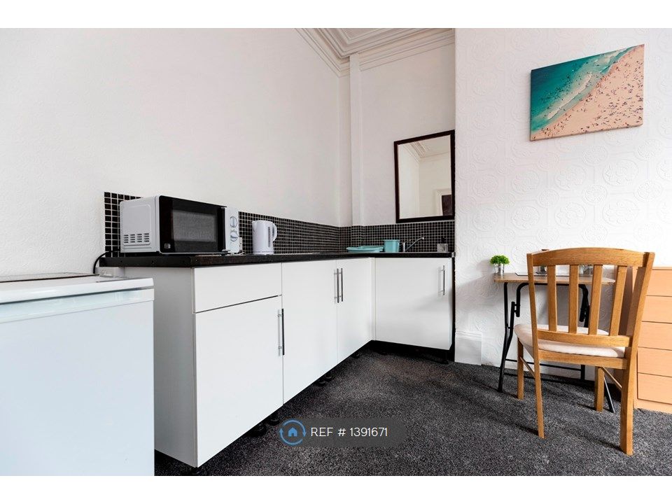 Room to rent in Station Road, Redcar TS10 Zoopla