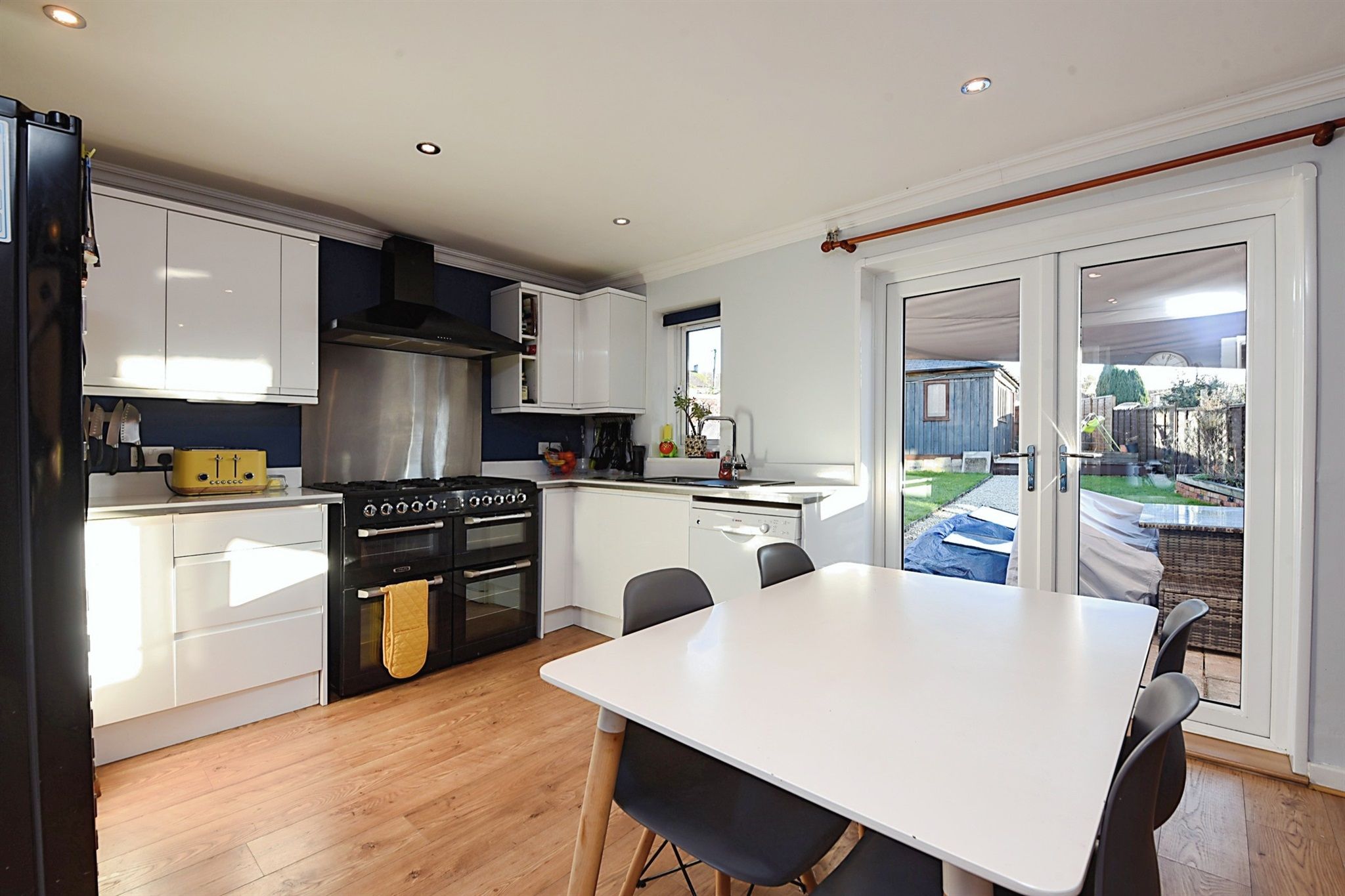 3 bed semidetached house for sale in St. Leonards Close, Bulford