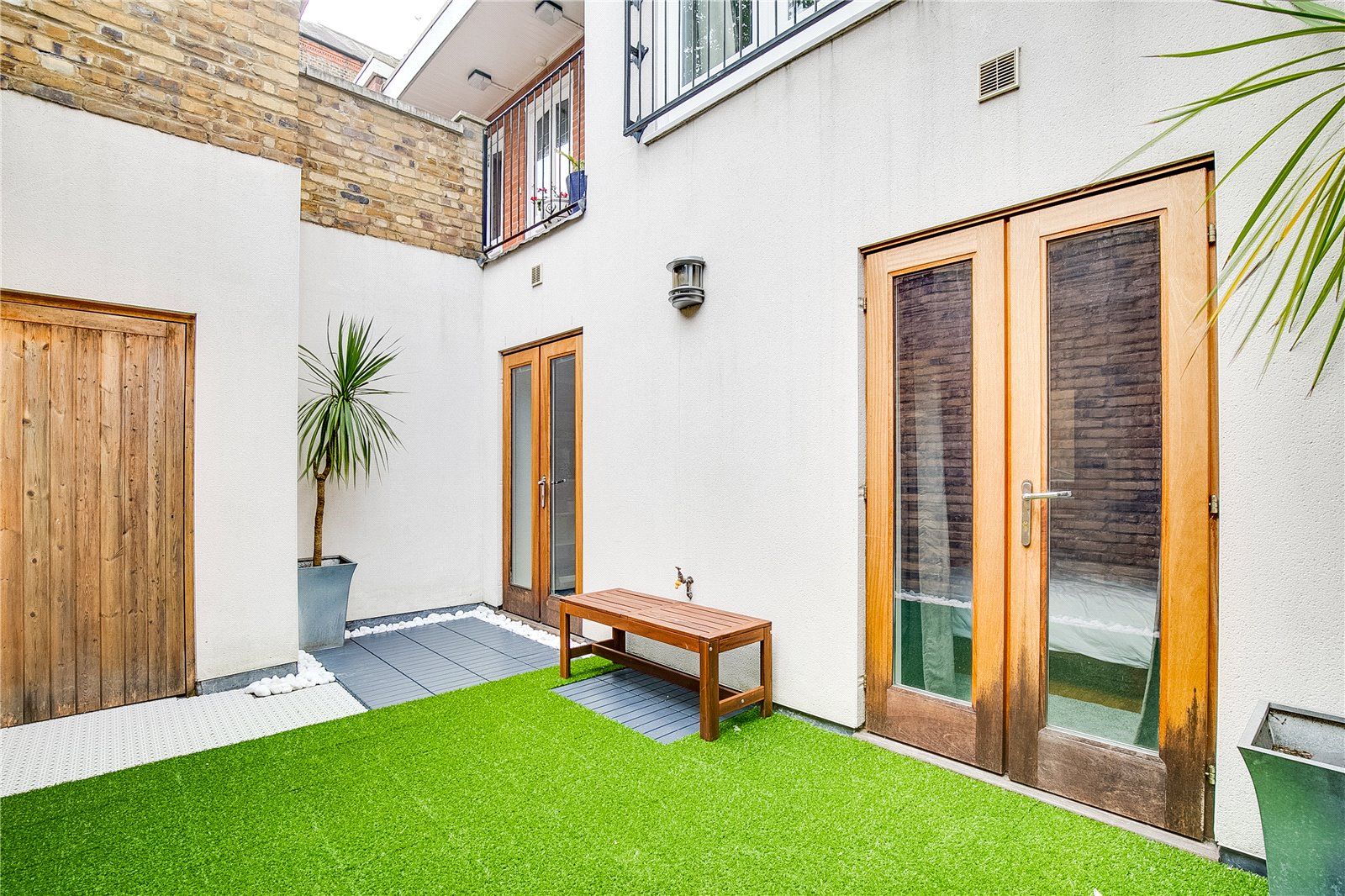 Aspley Road, London SW18  