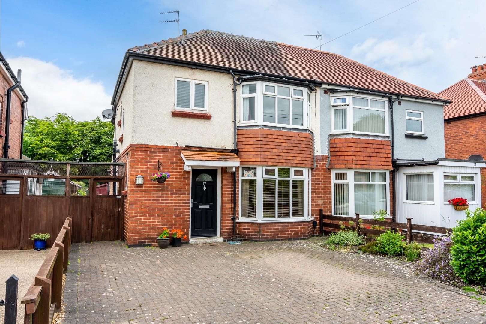 3 bed semidetached house for sale in White House Dale, Tadcaster Road