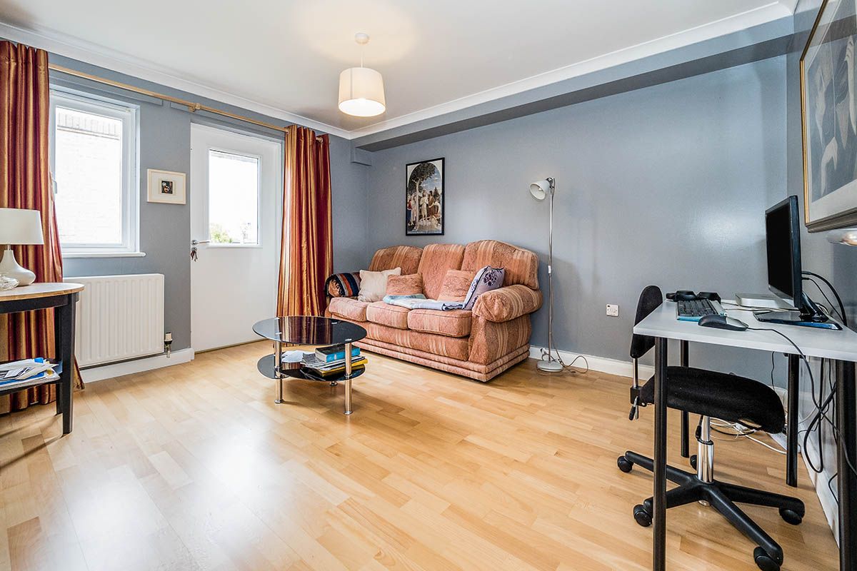 Applewood Drive, London E13