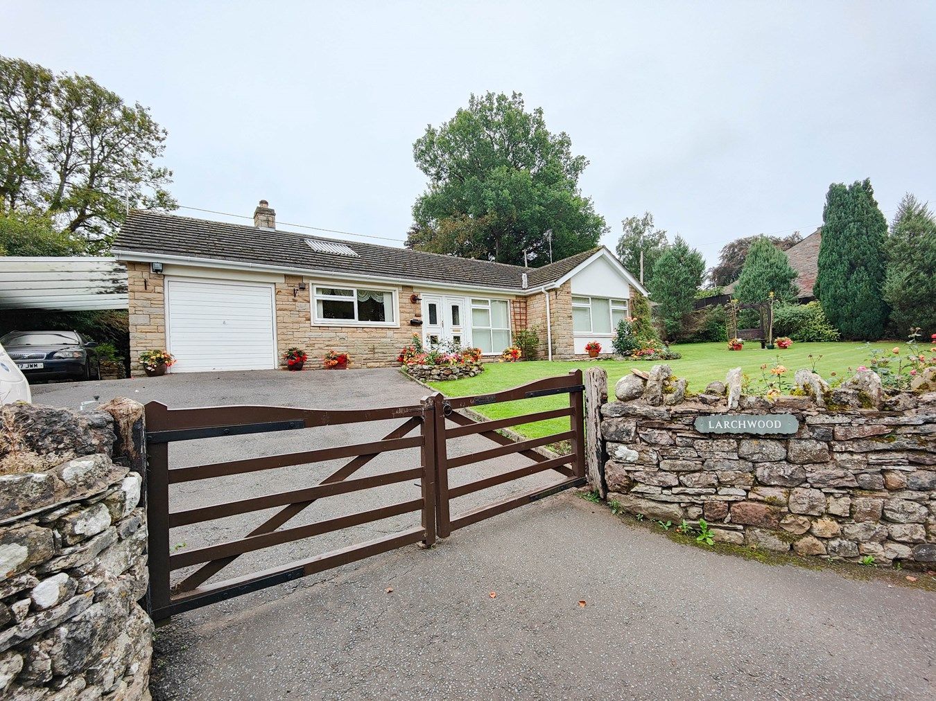 3 bed detached bungalow for sale in Hartley, Kirkby Stephen CA17 Zoopla
