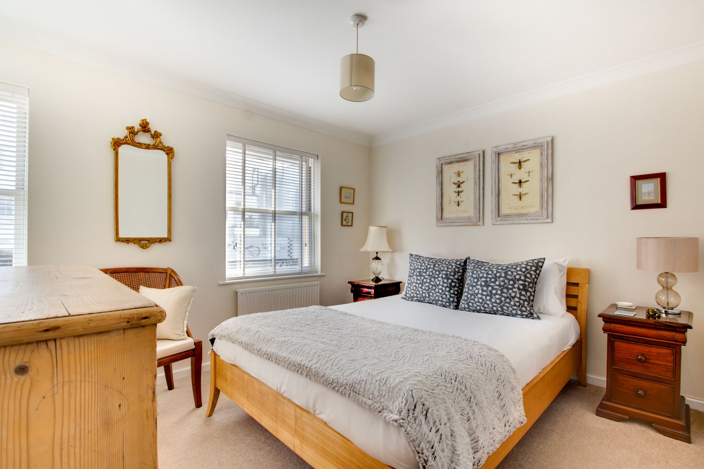 2 bed cottage to rent in Ivy Mews, Hove BN3 Zoopla