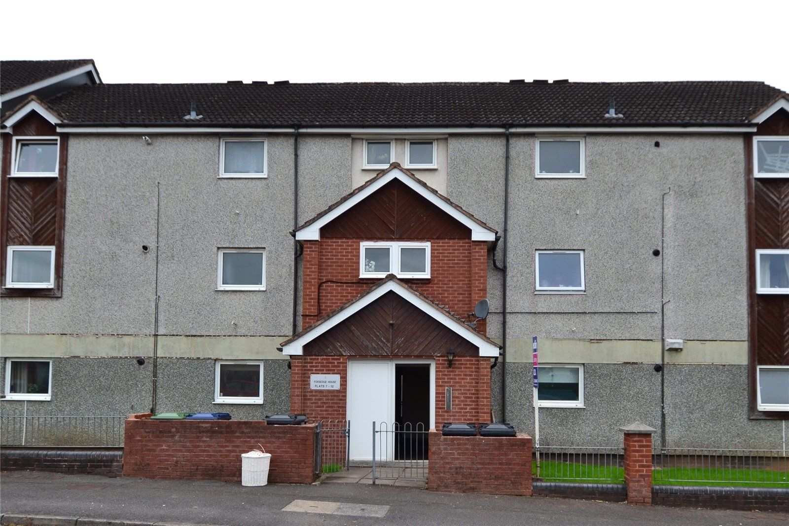 2 bed flat for sale in Longwood Road, Rednal, Birmingham B45 Zoopla