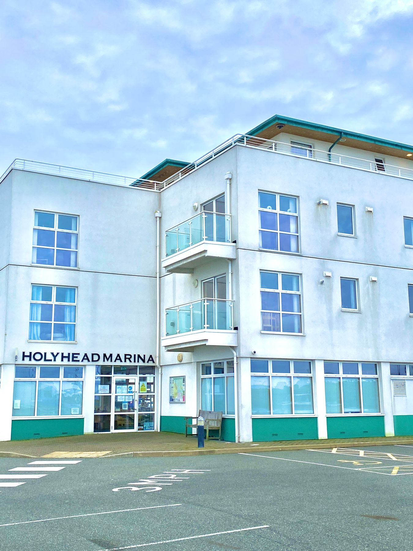 2 bed flat to rent in Newry Beach, Holyhead LL65 Zoopla