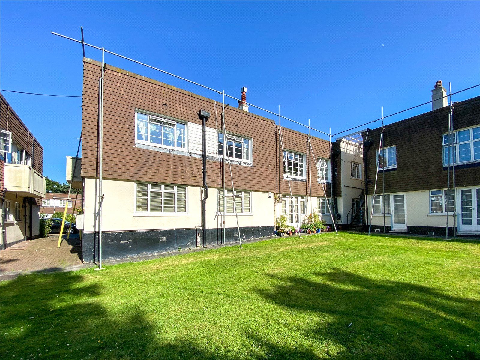 Crown Lane Gardens, Crown Lane SW16  