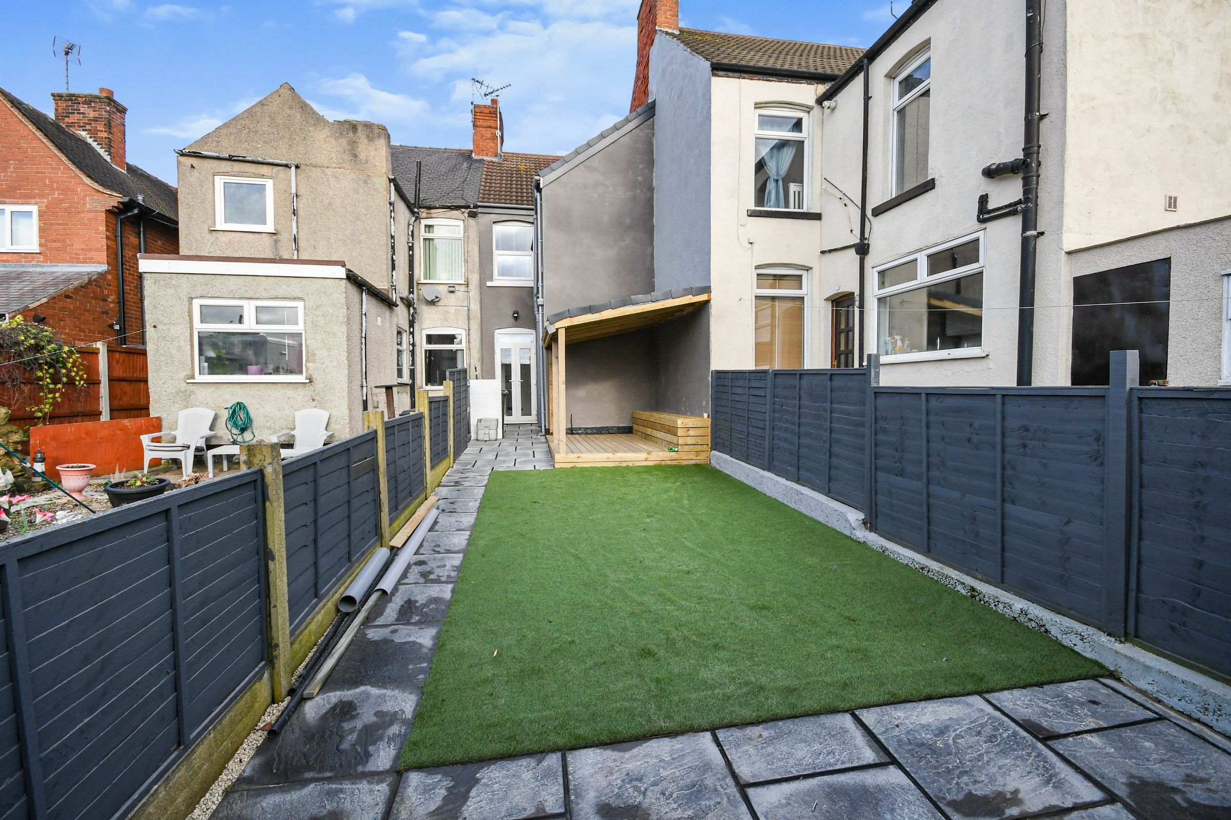2 bed semidetached house for sale in Huthwaite Road, SuttonInAshfield NG17 Zoopla