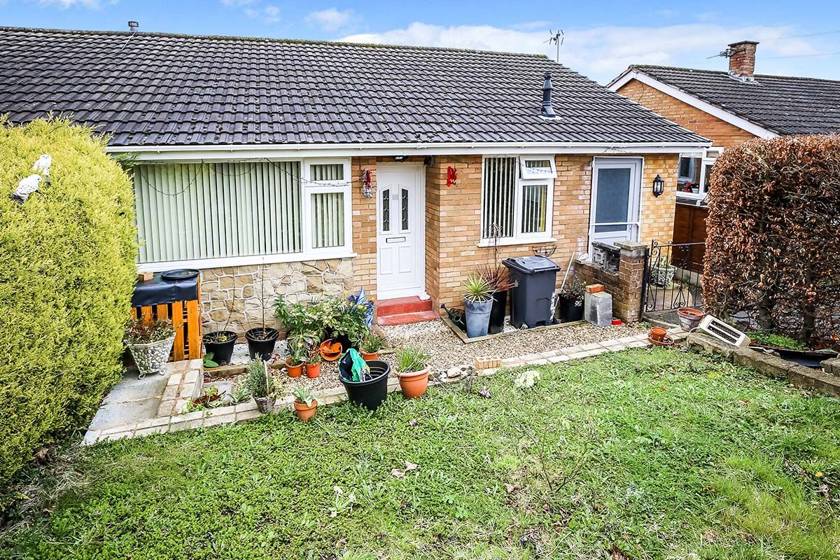 2 bed bungalow for sale in Elgar Close, Oswestry, Shropshire SY11 Zoopla