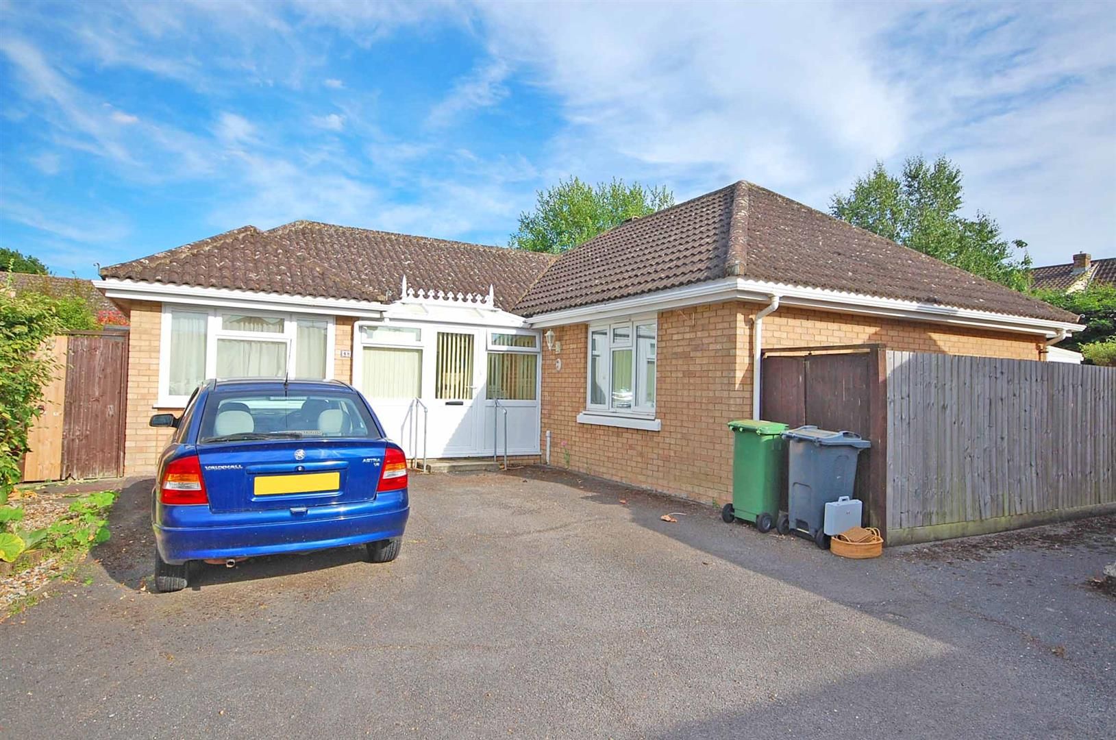 3 bed bungalow for sale in Ellen Way, White Court, Great Notley CM77