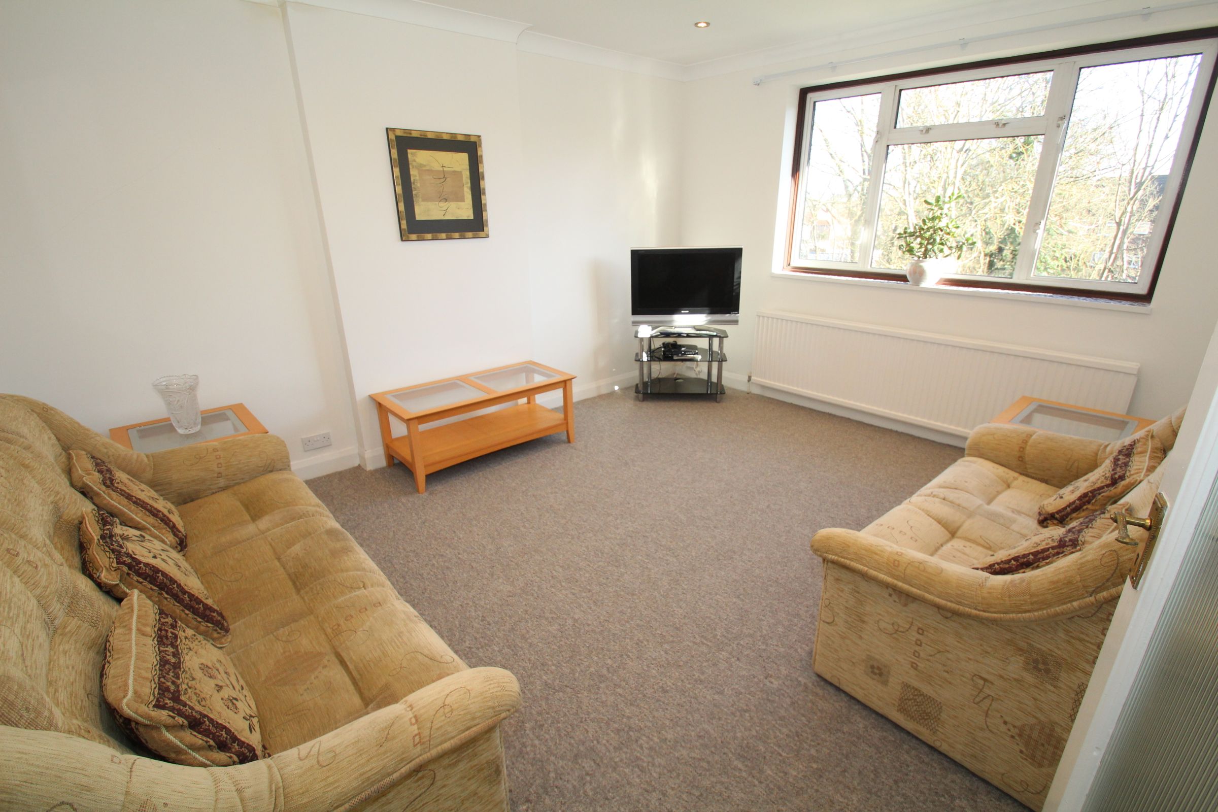 3 bed flat to rent in Harrow View, Harrow HA1 Zoopla