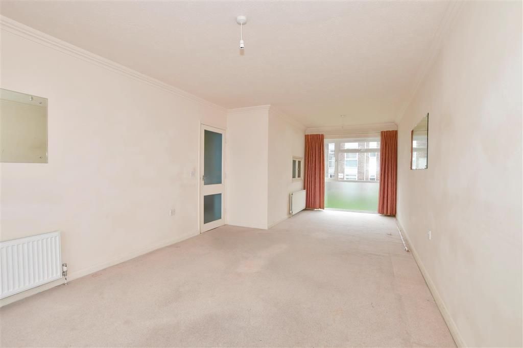 2 bed flat for sale in Mill Lane, Crowborough, East Sussex TN6 Zoopla