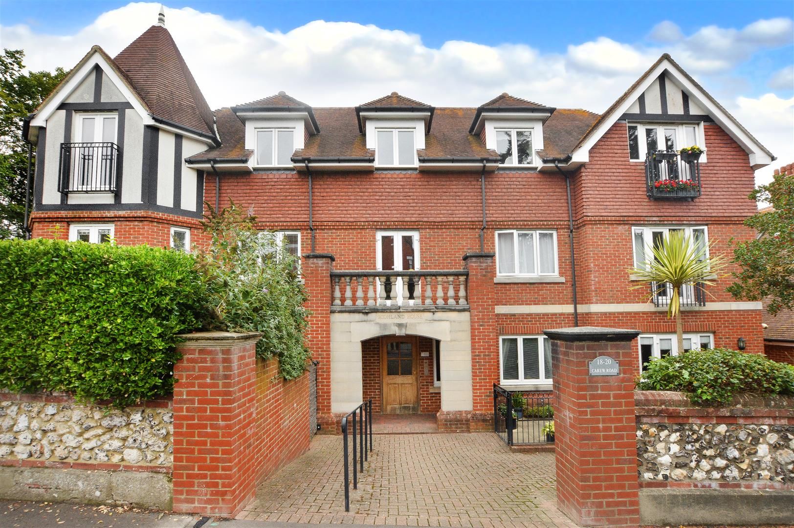 1 bed flat for sale in Carew Road, Eastbourne BN21 Zoopla