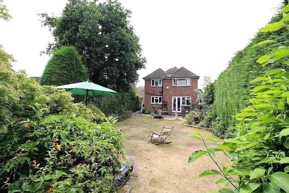 4 bed detached house for sale in Firs Road, Tilehurst, Reading RG31