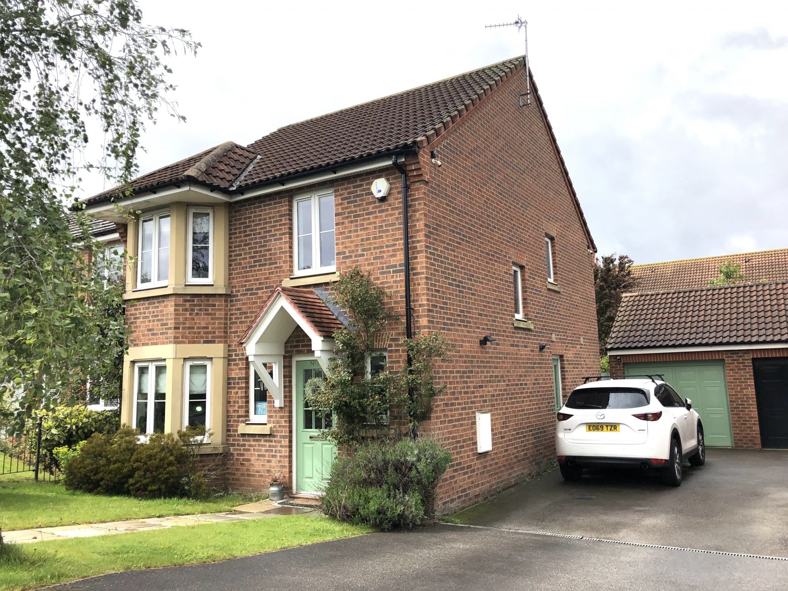 4 bed detached house for sale in Tofts Road, BartonUponHumber DN18