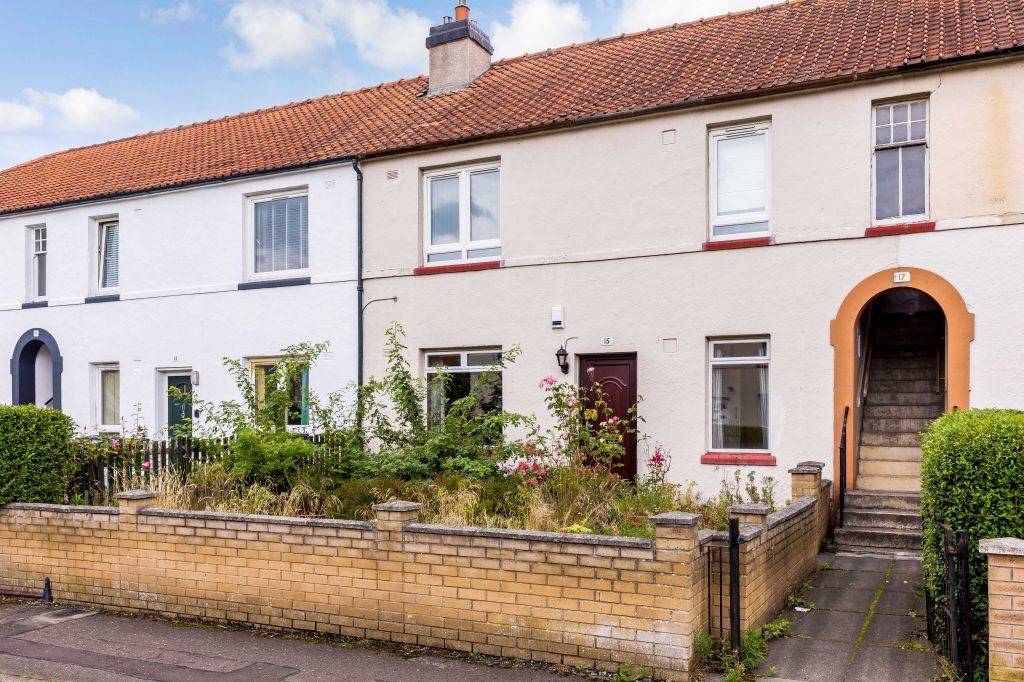 15 Saughton Gardens, Edinburgh EH12  