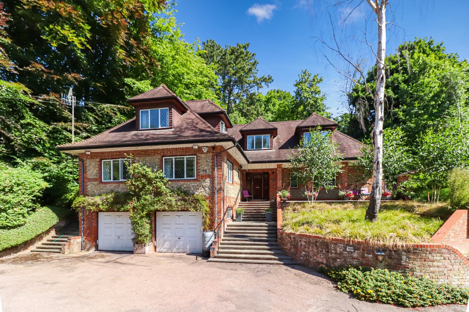 5 bed detached house for sale in Rucklers Lane, Kings Langley WD4 Zoopla