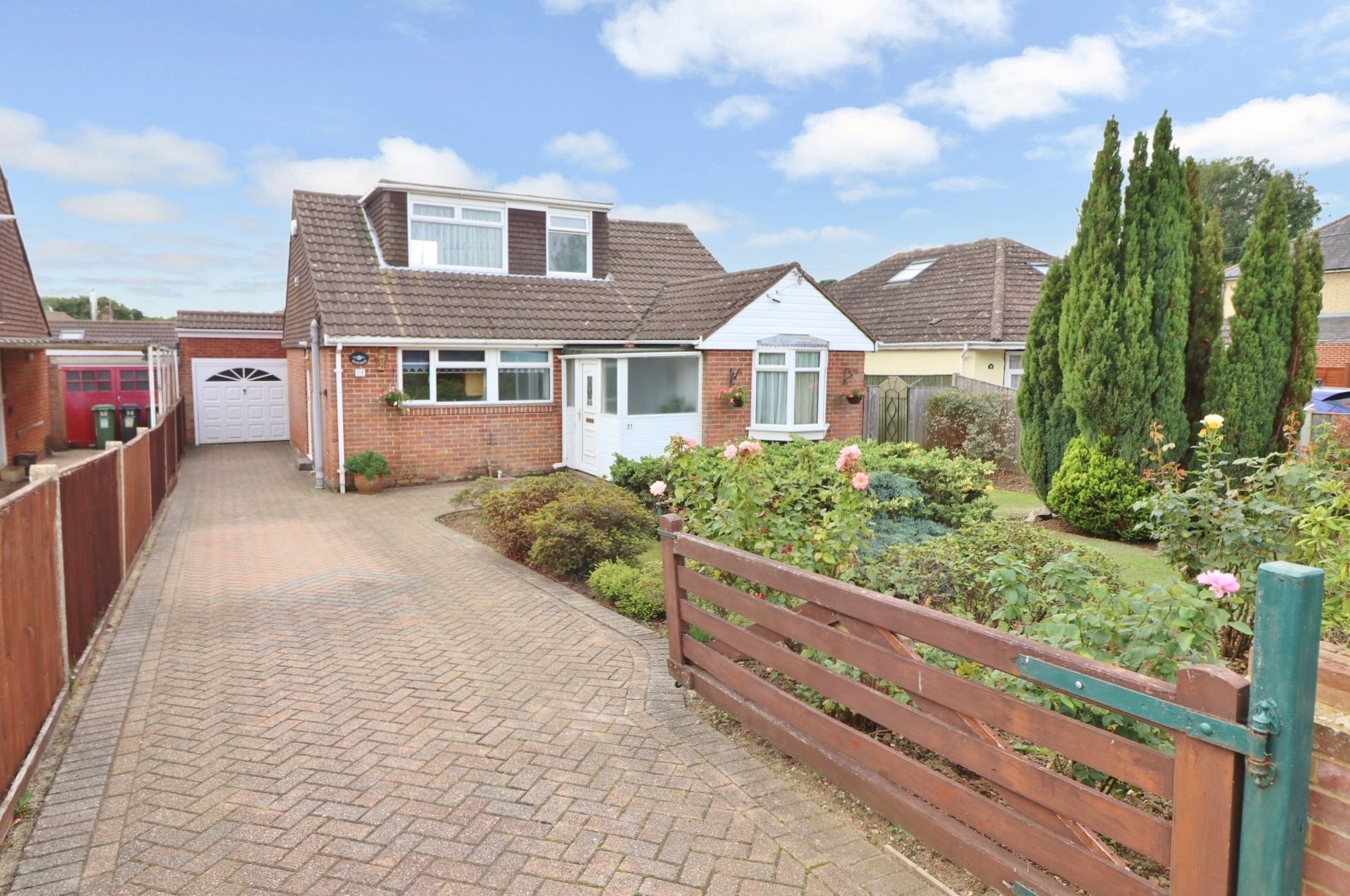 4 bed detached bungalow for sale in Lower St. Helens Road, Hedge End