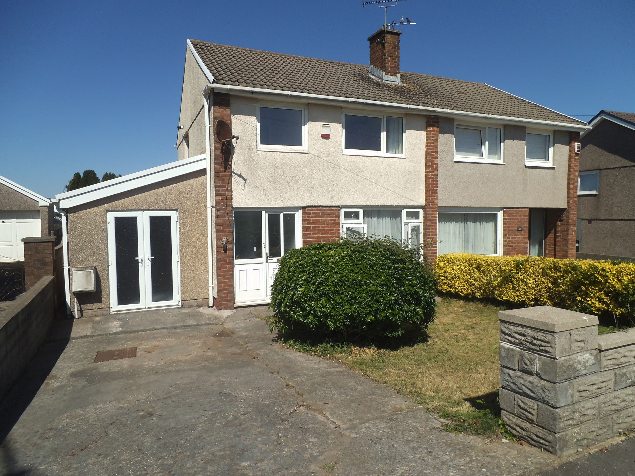 4 bed semidetached house for sale in Merlin Crescent, Cefn Glas