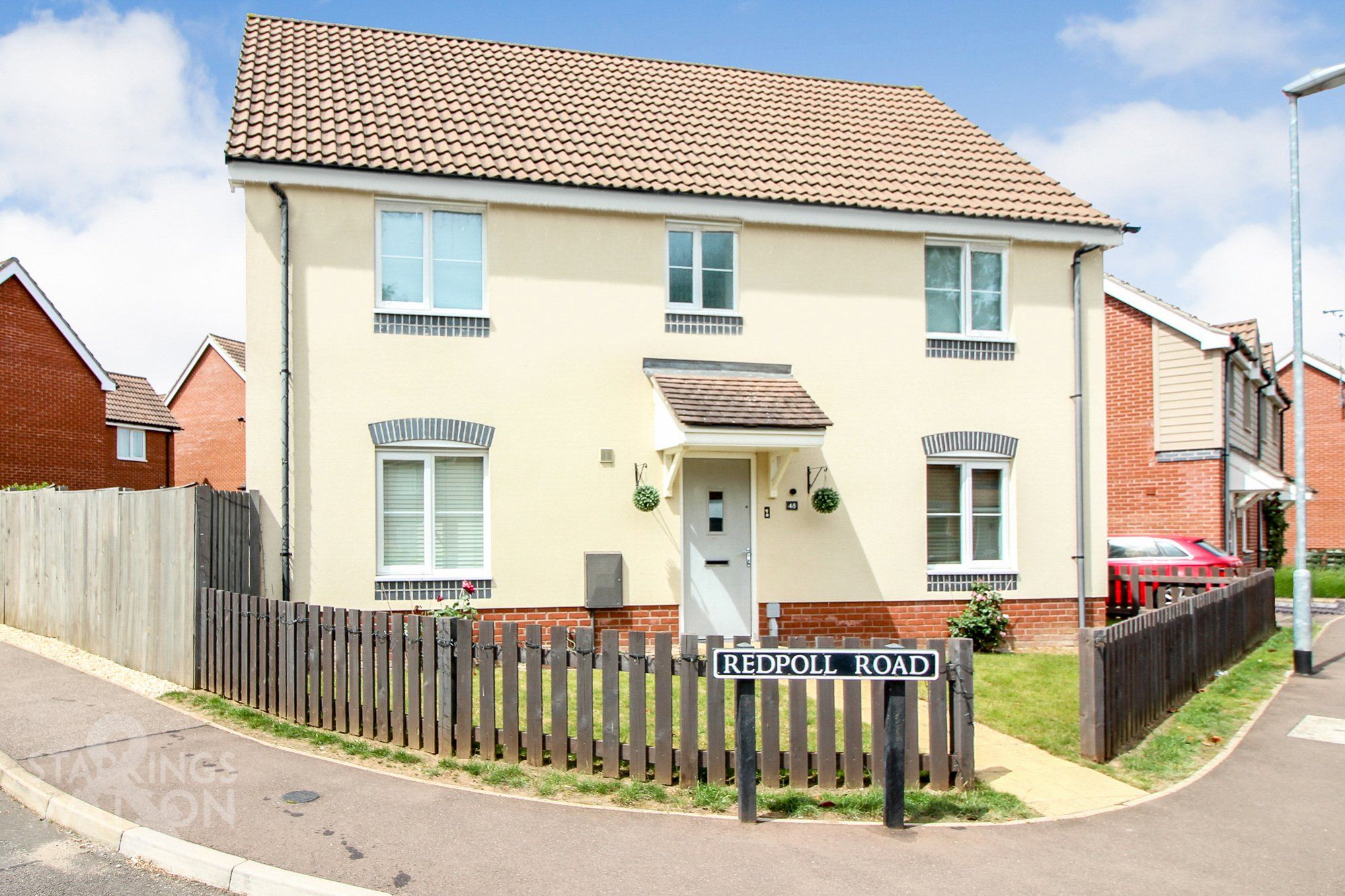 4 bed detached house for sale in Redpoll Road, Queens Hill, Costessey