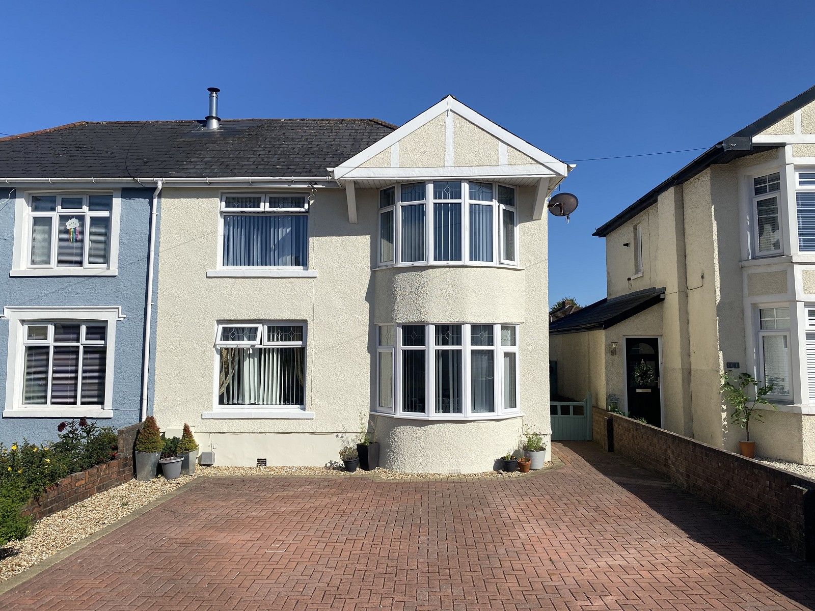 3 bed semidetached house for sale in Ewenny Road, Bridgend, Bridgend