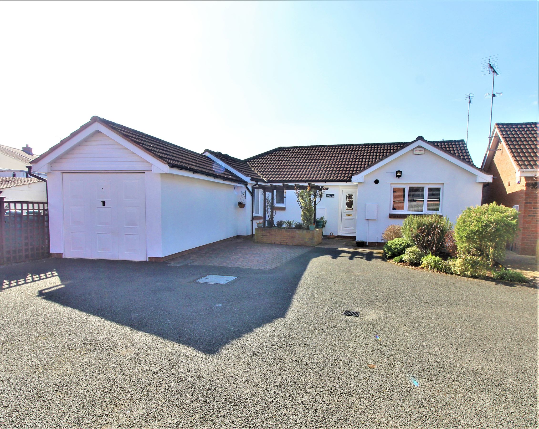3 bed detached bungalow for sale in Chelbury Mews, Prestbury Road