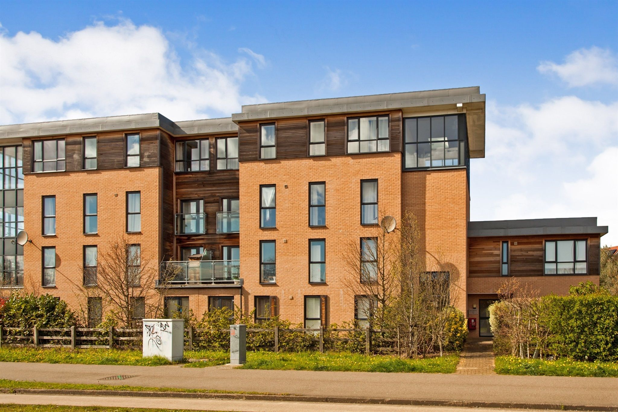 2 bed flat for sale in Chieftain Way, Cambridge CB4 Zoopla