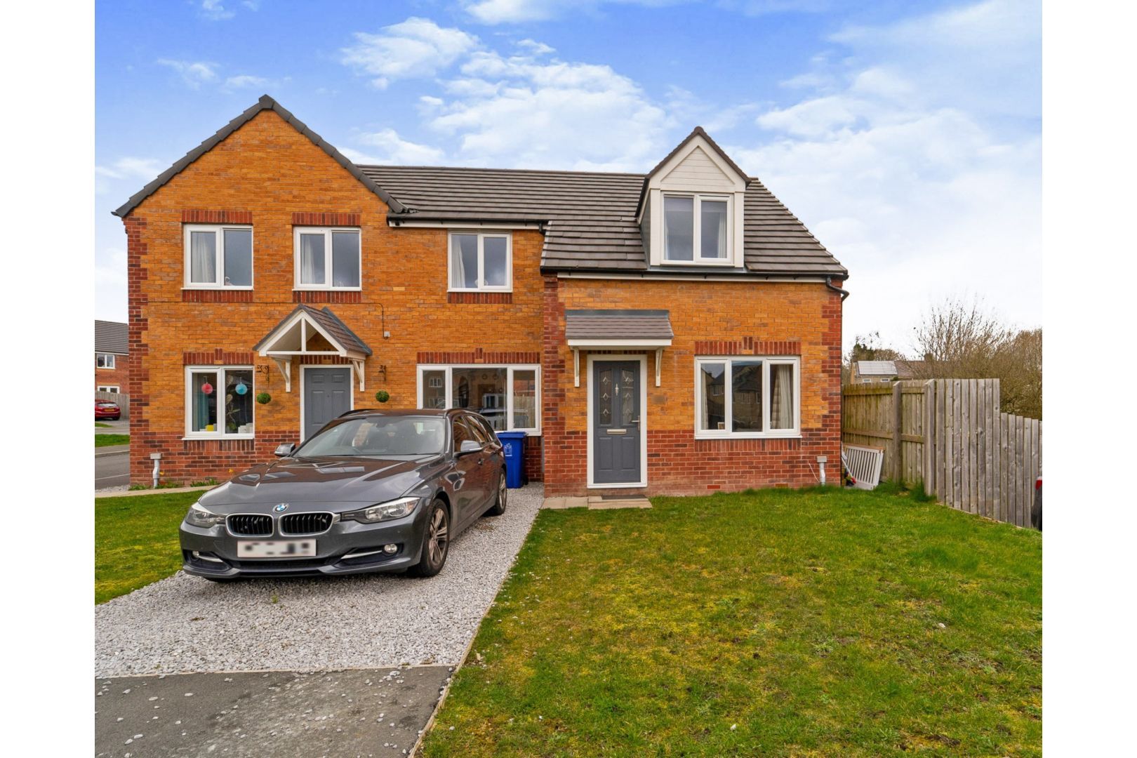 3 bed semidetached house for sale in Tomlinson Place, Blackburn BB1