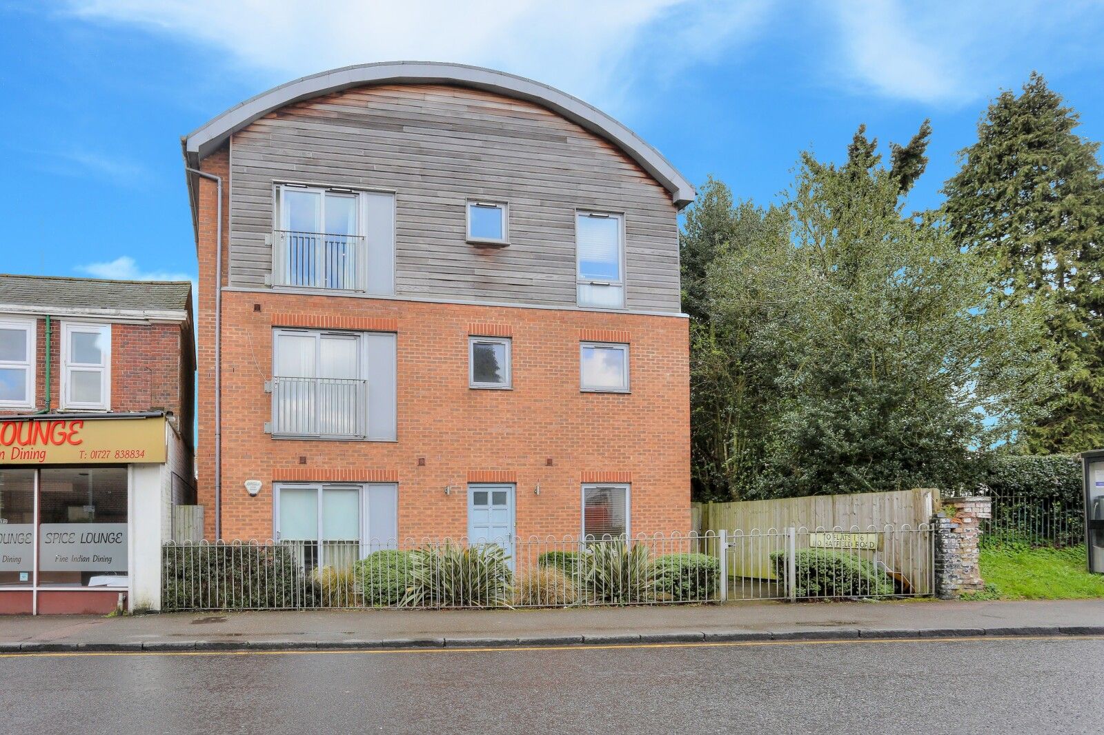 2 bed flat to rent in Hatfield Road, St Albans, Herts AL1 Zoopla