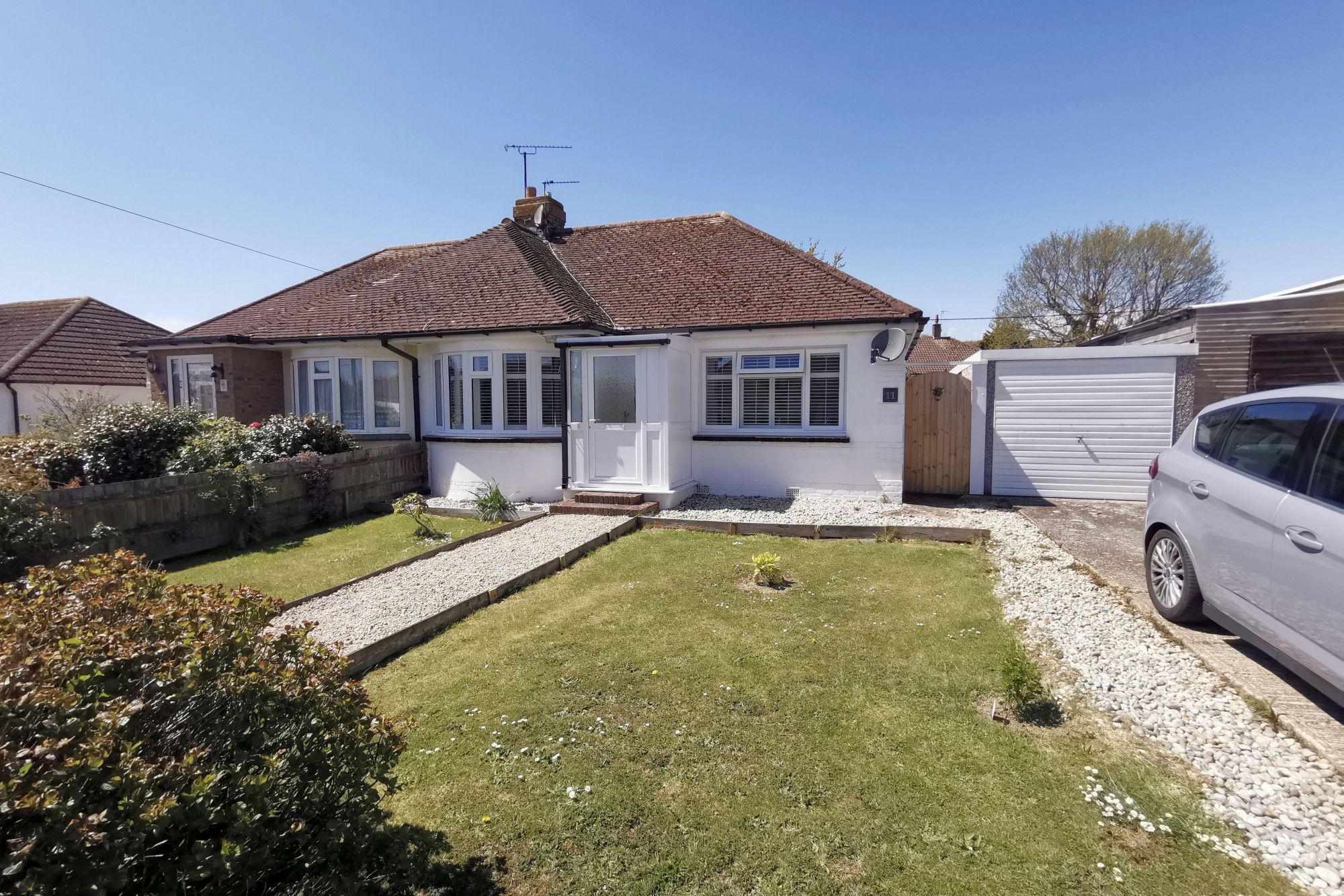 2 bed bungalow for sale in West Close, Polegate, East Sussex BN26 Zoopla