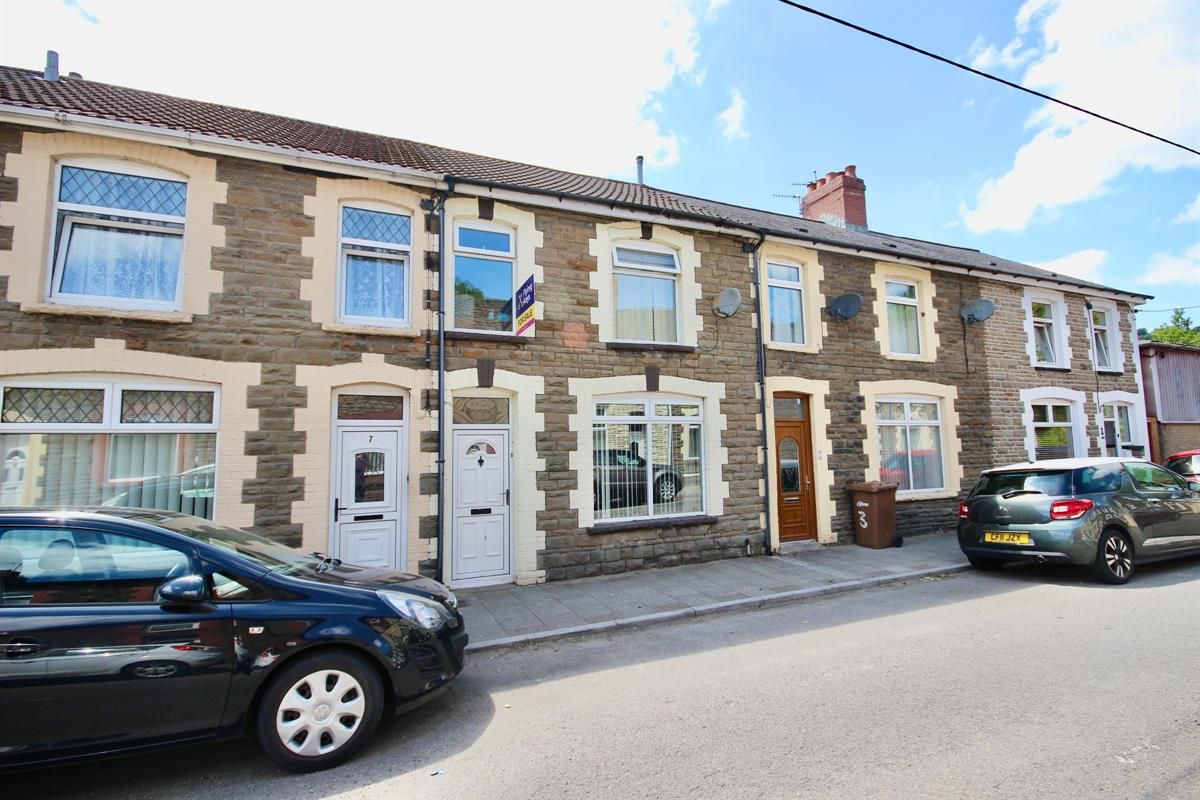 3 bed terraced house for sale in High Street, Ynysddu, Newport NP11
