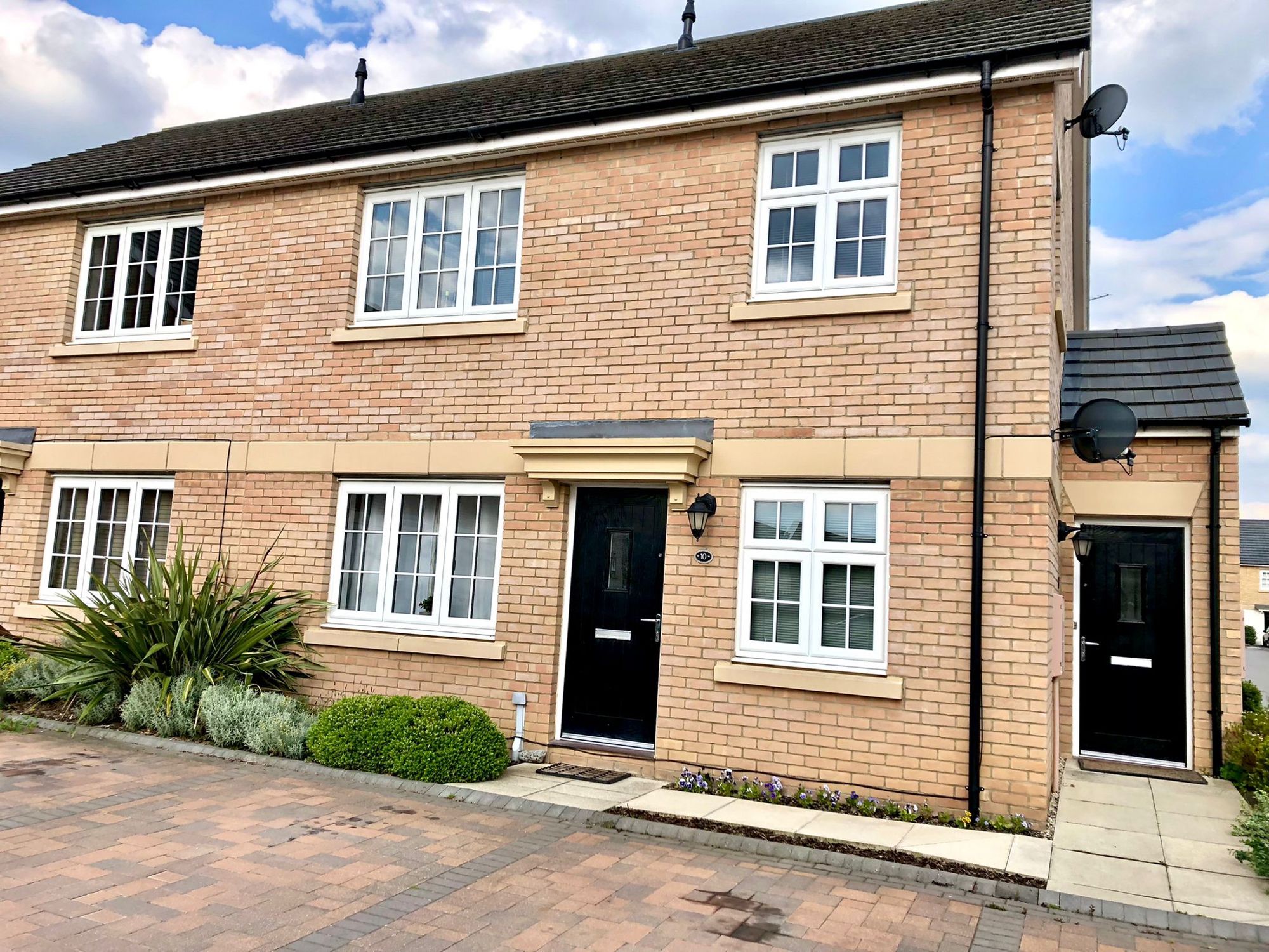 2 bed flat for sale in Miller Road, York YO30 Zoopla