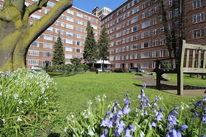 Studio for sale in Du Cane Court Balham High Road, London SW17 Zoopla