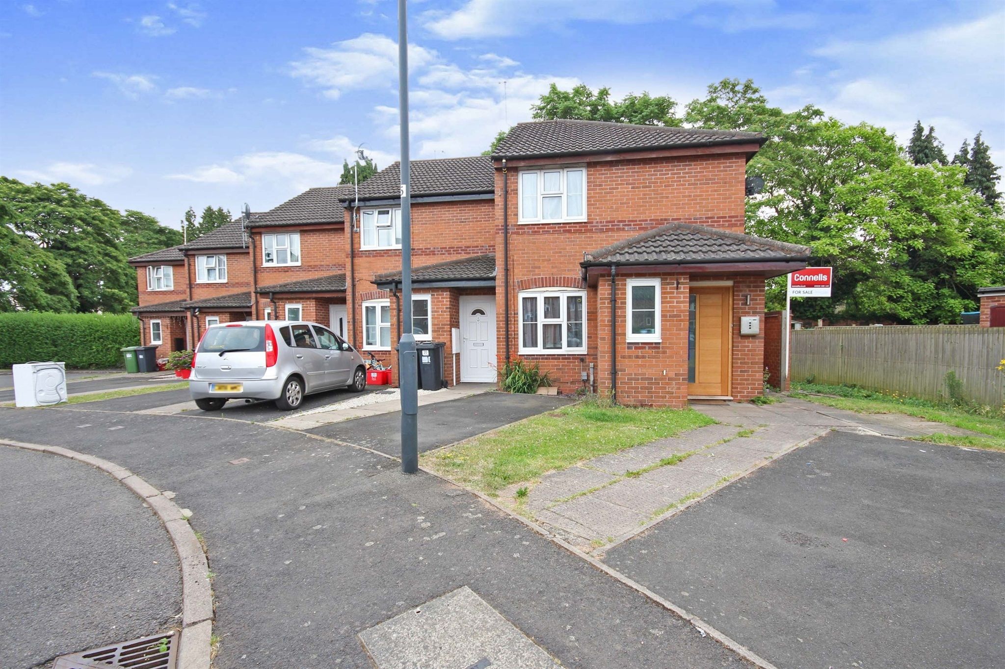 2 bed end terrace house for sale in Richards Grove, Leamington Spa CV31