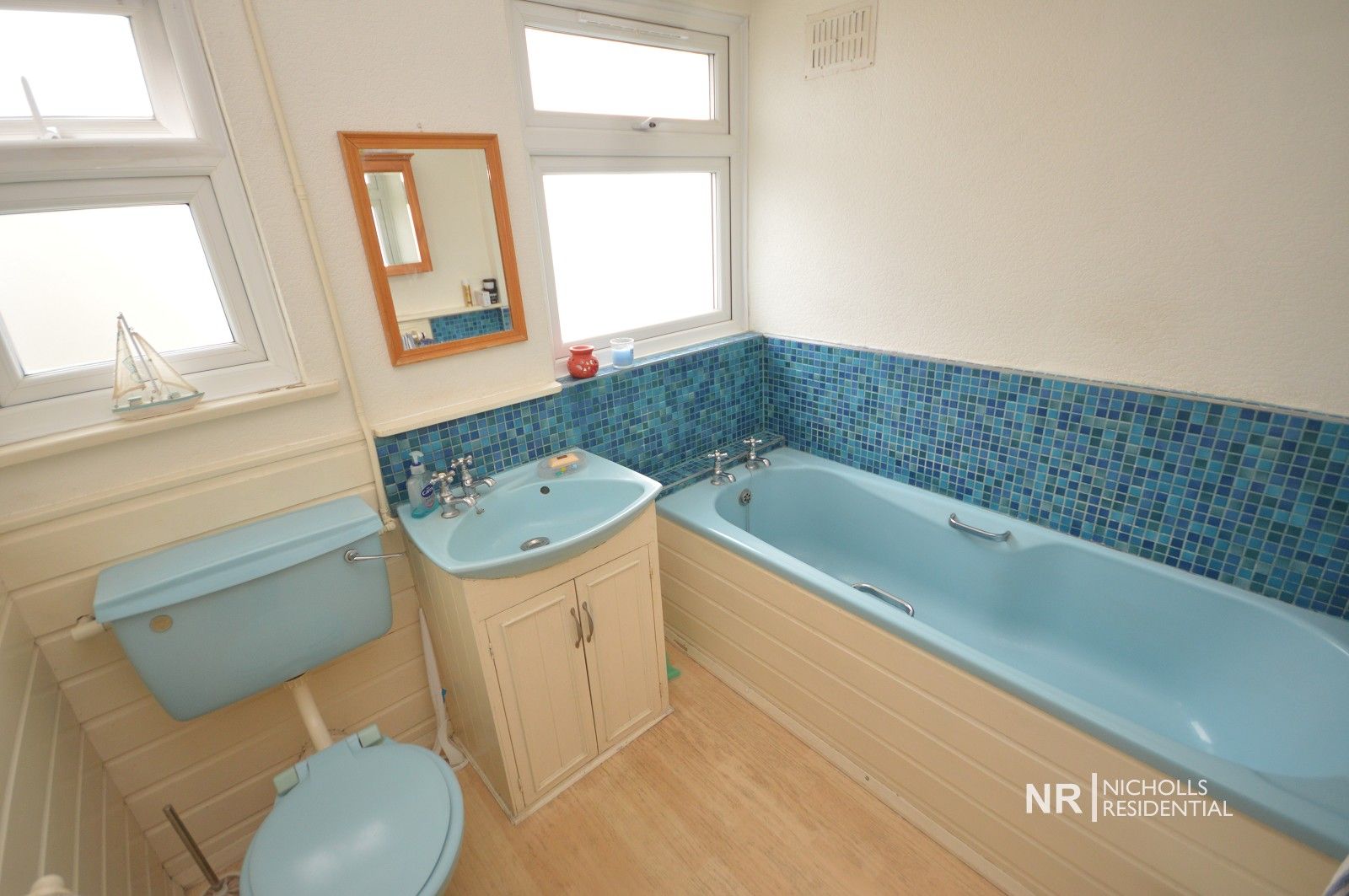 3 bed end terrace house for sale in Egham Crescent, Cheam, Sutton