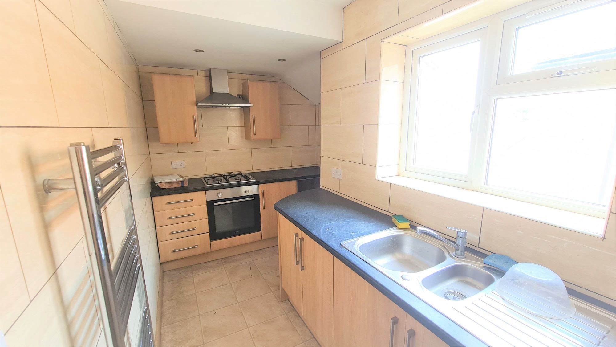 2 bed flat to rent in Melton Road, Leicester LE4 Zoopla