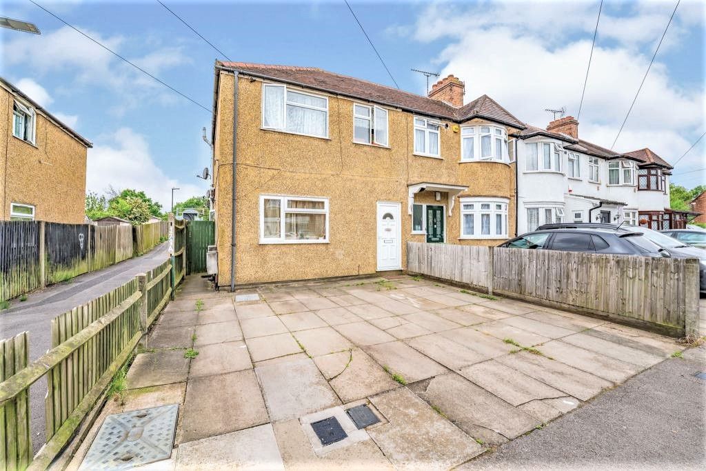 2 bed for sale in Carmelite Road, Harrow HA3 Zoopla