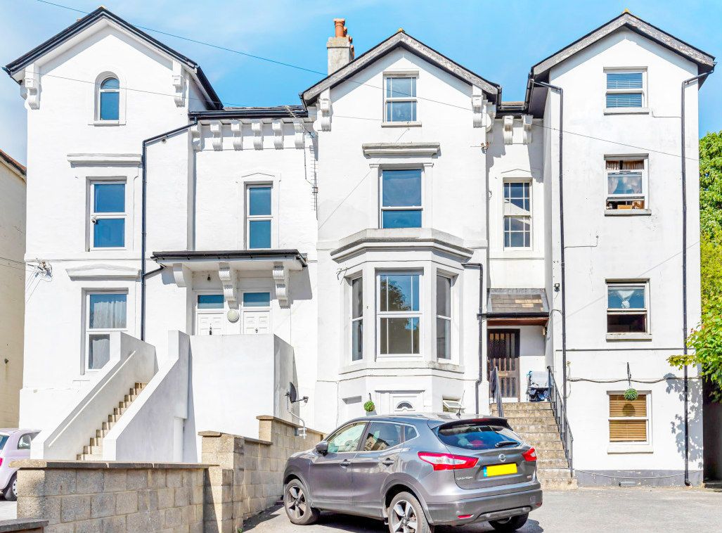 1 bed flat for sale in Cobham Terrace, Bean Road, Greenhithe DA9 Zoopla