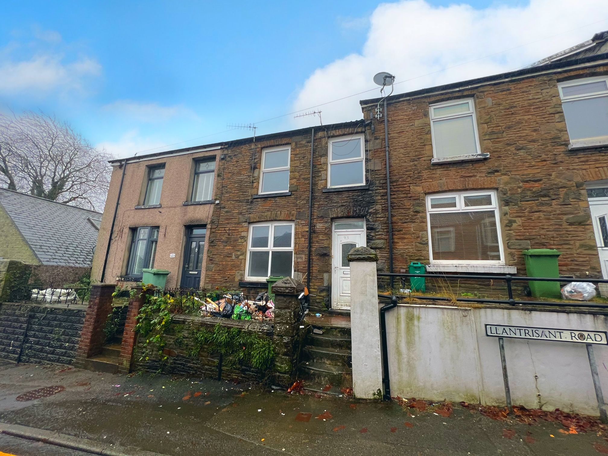 3 bed property to rent in Llantrisant Road, Graig, Pontypridd CF37 Zoopla