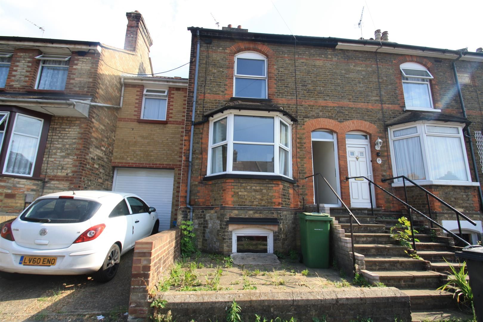 2 bed property to rent in Beaconsfield Road, Tovil, Maidstone ME15 Zoopla
