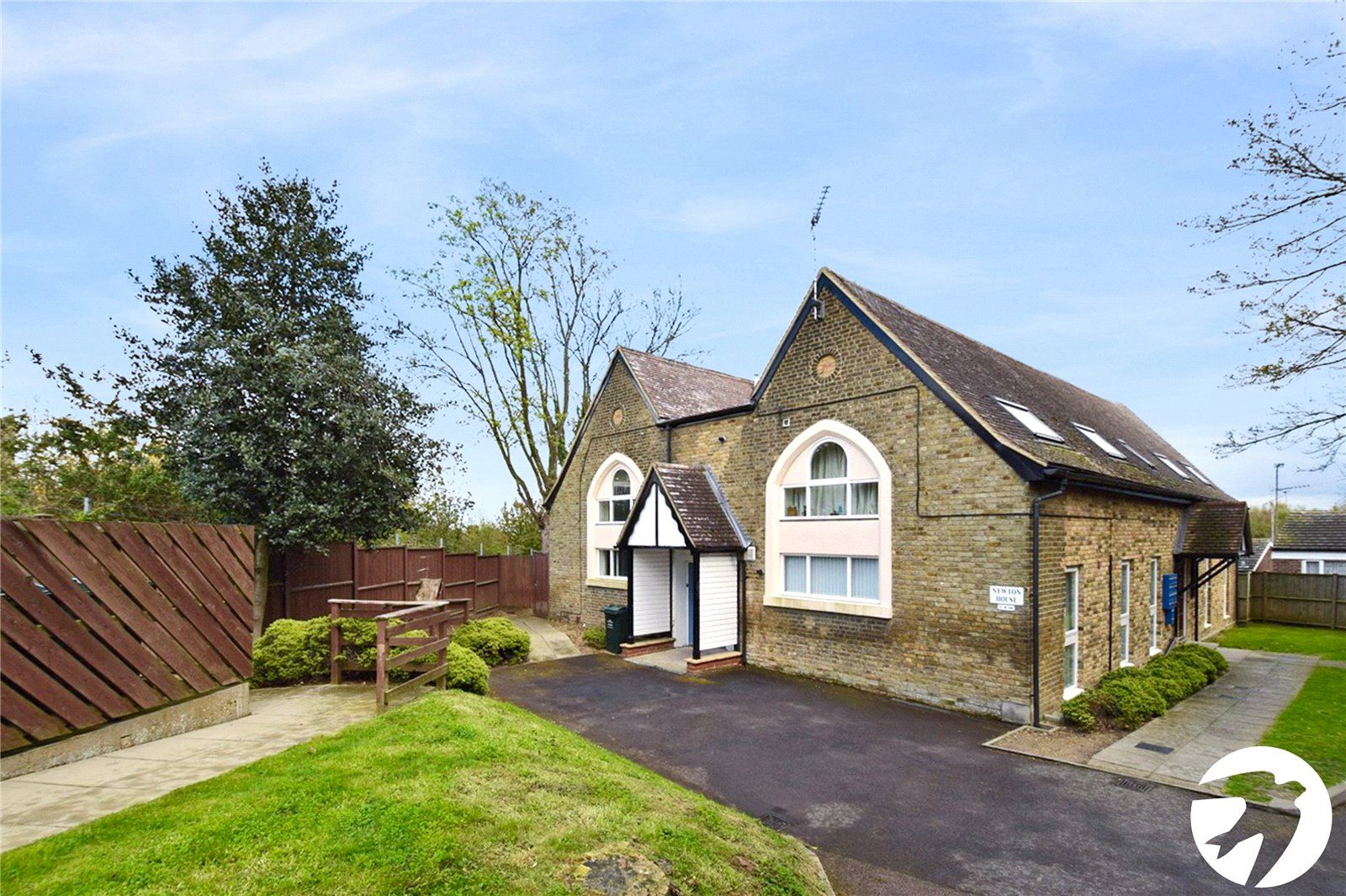 1 bed flat for sale in Newton House, Knockhall Road, Greenhithe, Kent