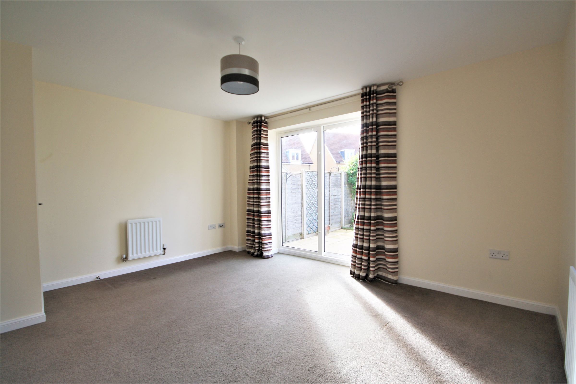 3 bed property to rent in Peacock Grove, Queens Hills, Norwich NR8 Zoopla