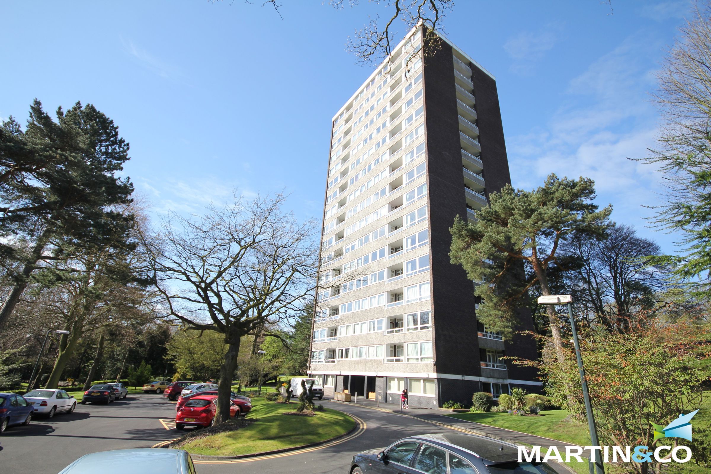 2 bed flat to rent in Warwick Crest, Arthur Road, Edgbaston B15 Zoopla