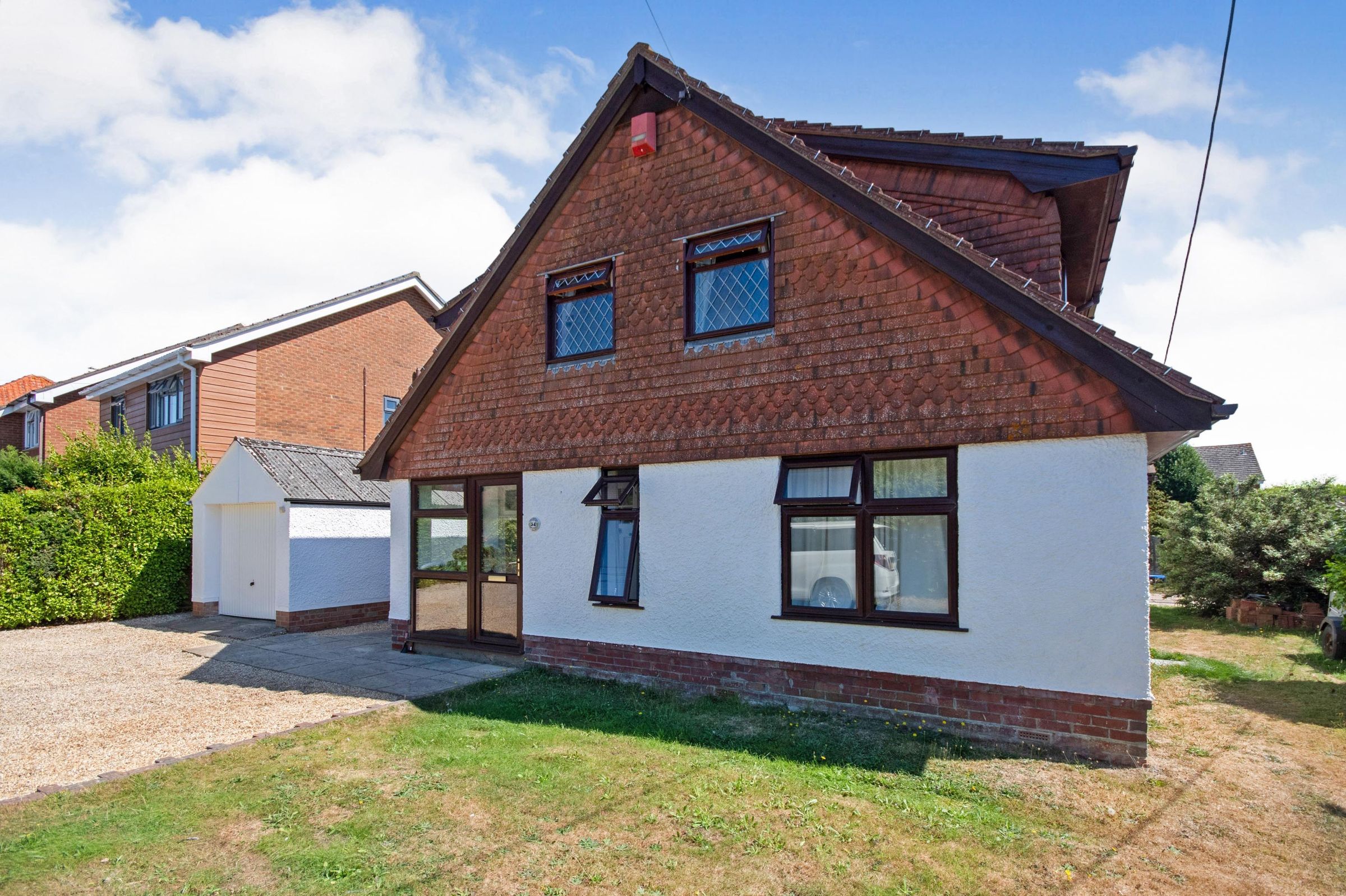 4 bed detached bungalow for sale in Barton Lane, New Milton BH25 Zoopla