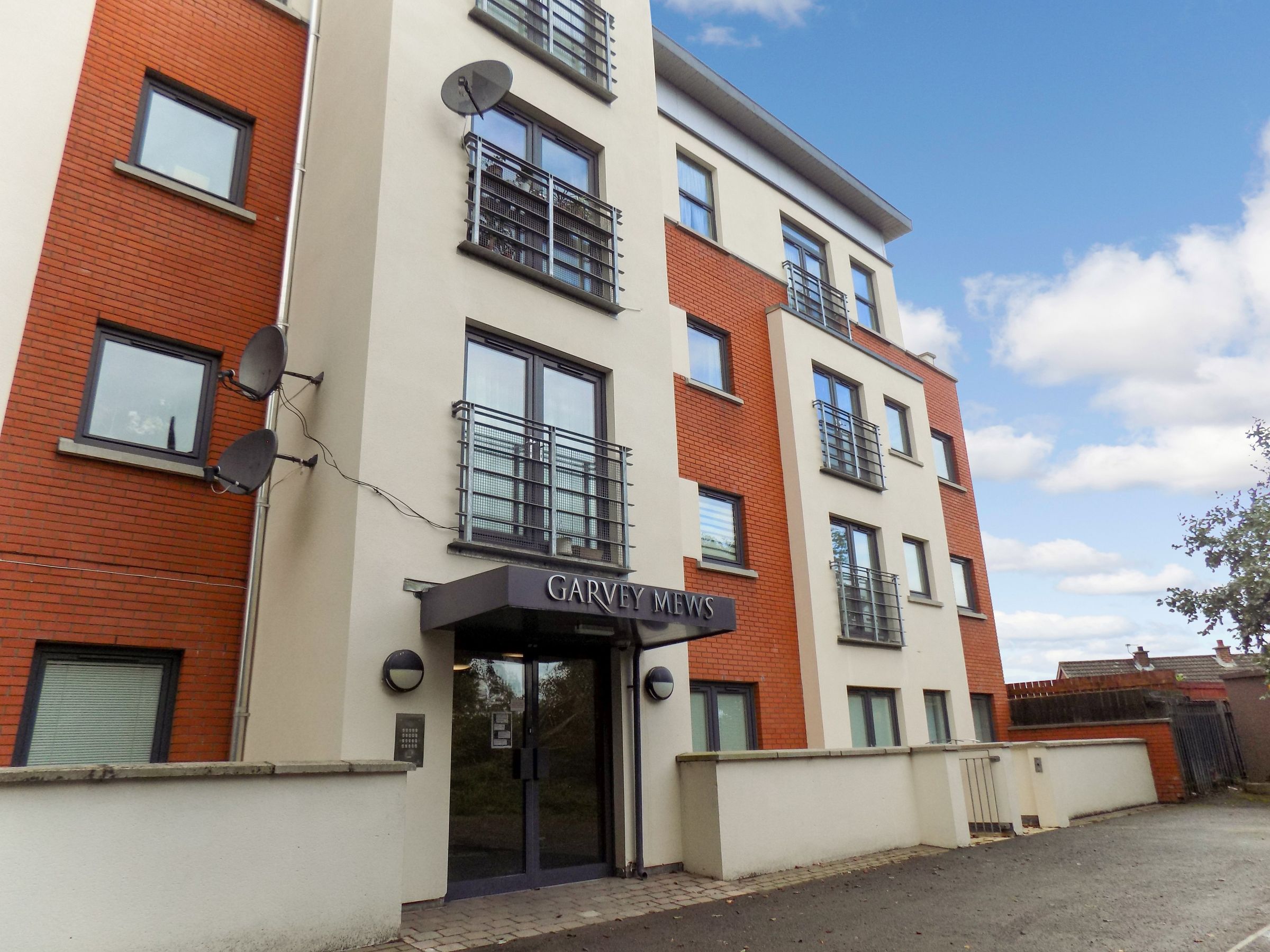 2 bed flat to rent in Garvey Mews, Lisburn BT28 Zoopla