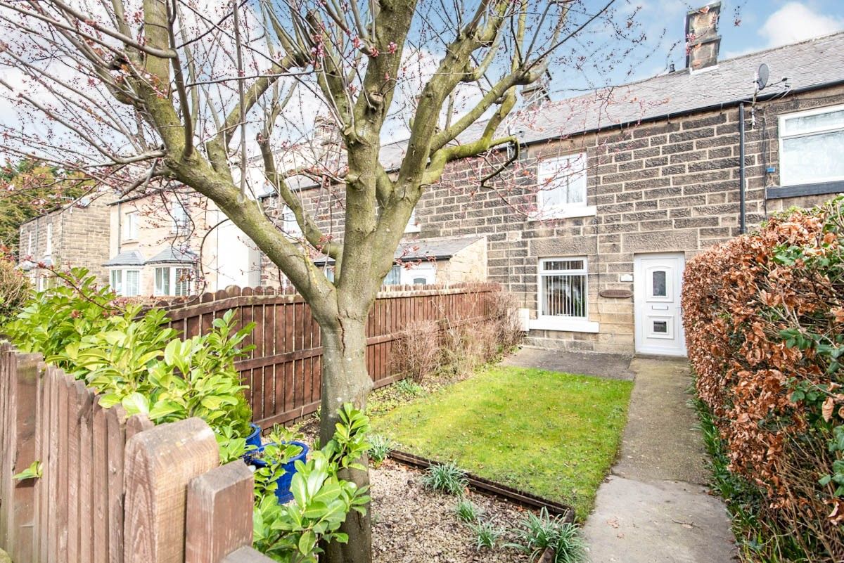 3 bed terraced house for sale in Dale Road North, Darley Dale, Matlock