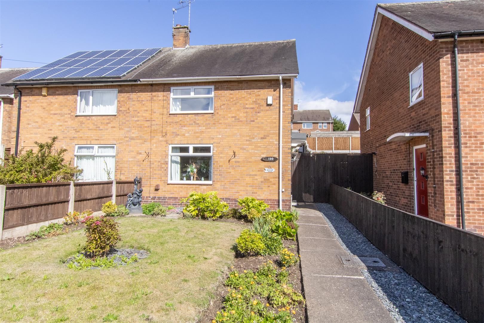 3 bed semidetached house for sale in Queens Bower Road, Arnold