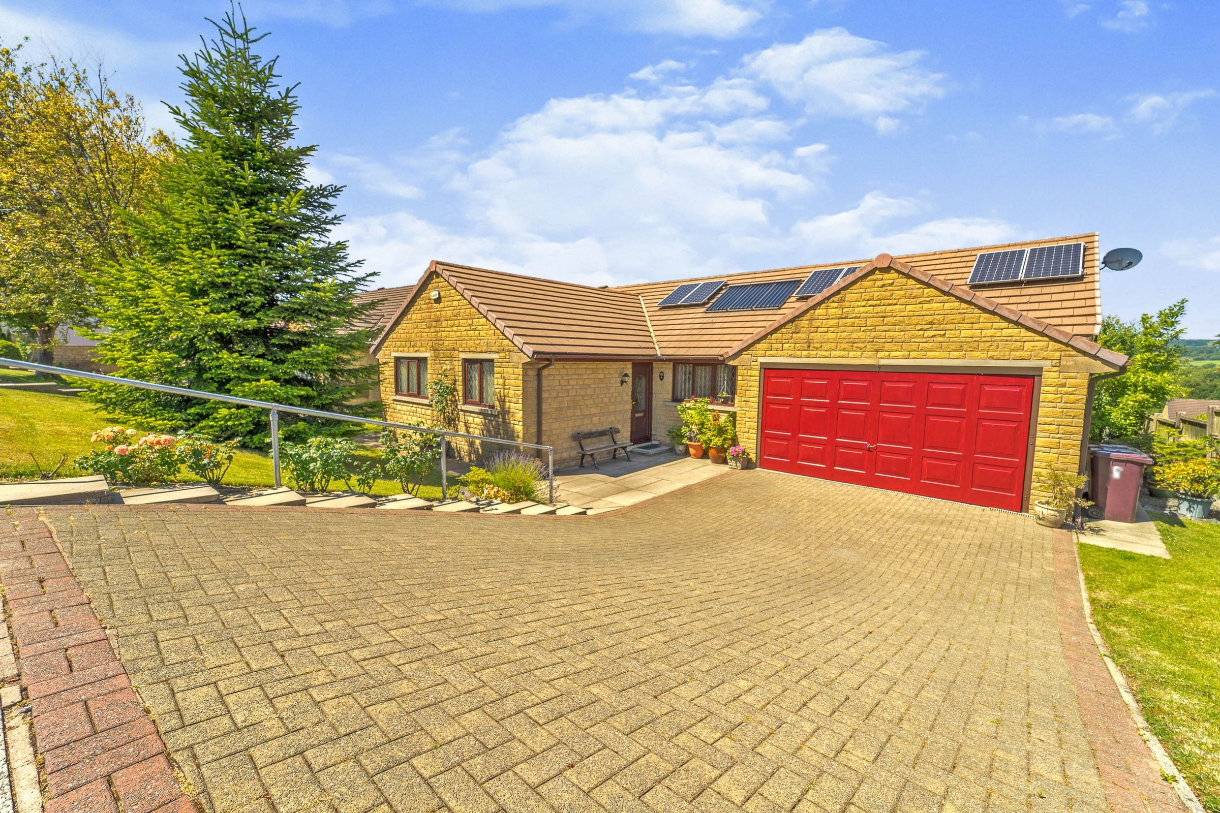 3 bed bungalow for sale in Hutton Drive, Burnley, Lancashire BB12 Zoopla