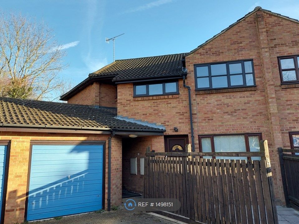 1 bed flat to rent in Courtney Park Road, Basildon SS16 Zoopla